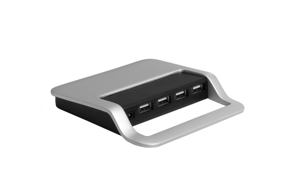 笔记本电脑USB端口的侧视图图片下载