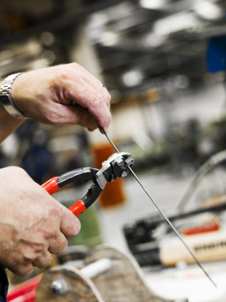 钢丝钳图片下载