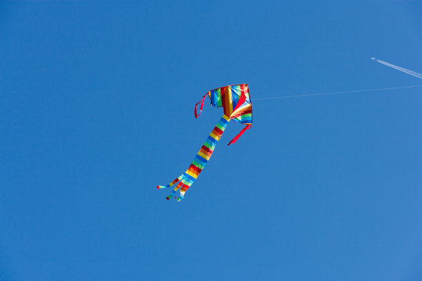 蓝天风筝图片下载