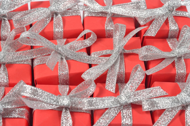 红色礼物的俯视图图片下载