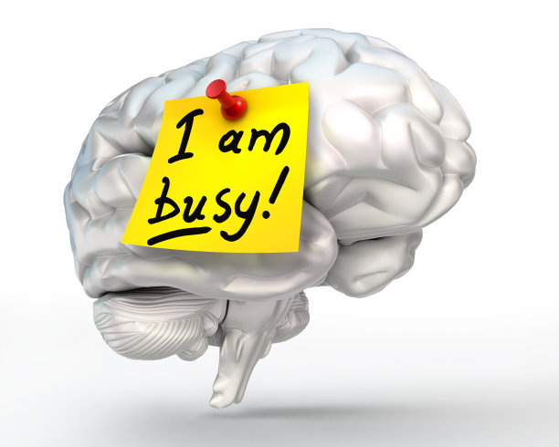 我正忙着用黄色的纸条写脑图片下载