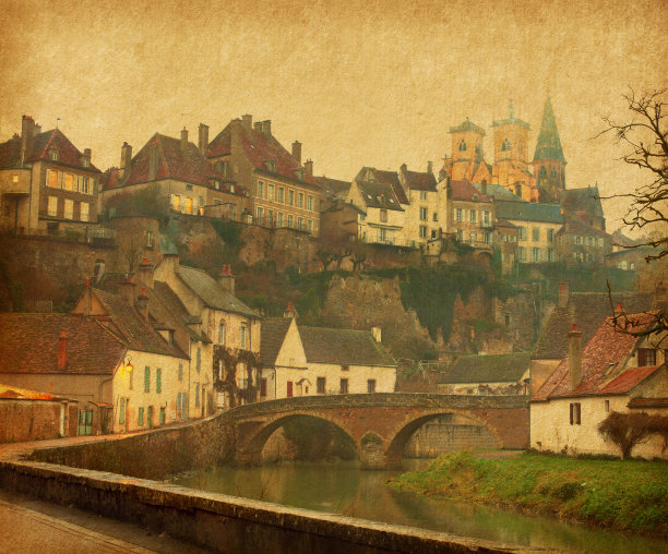 Semur-en-Auxois。图片下载