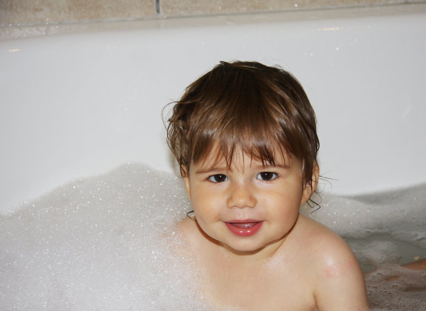 小男孩图片下载