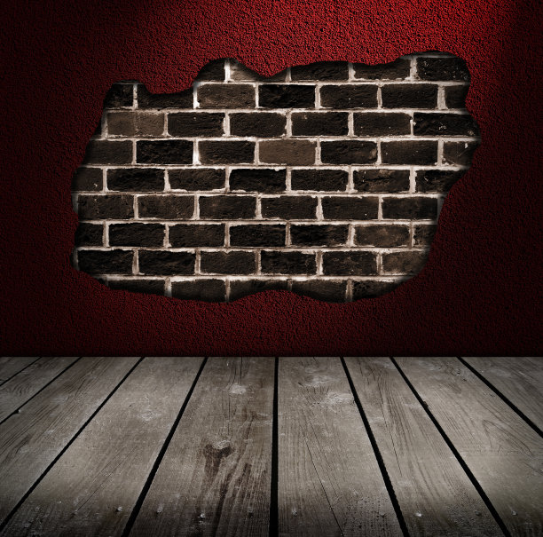 室内空无一人，墙上有个大洞图片下载