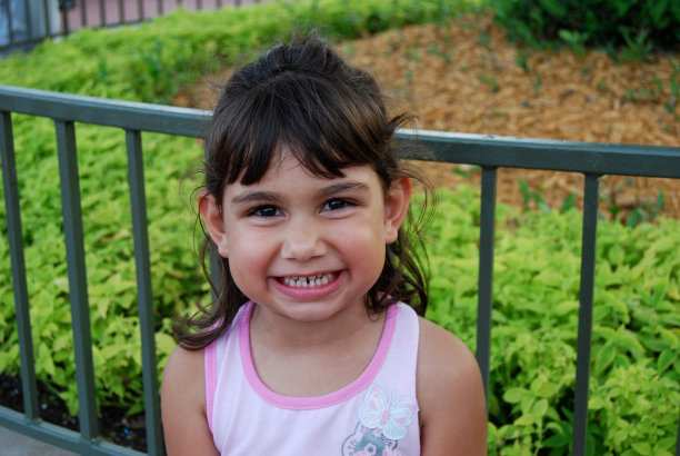 笑得合不拢嘴图片下载