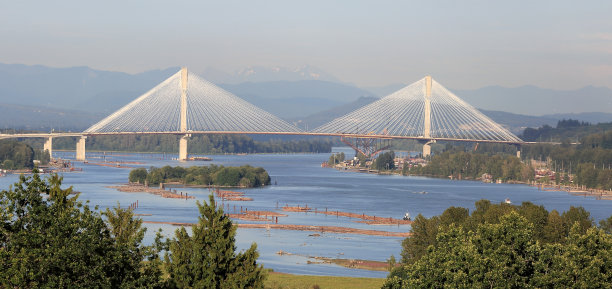 弗雷泽河上的高桥图片下载