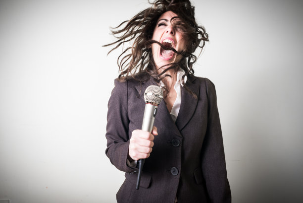 年轻漂亮的女商人图片下载