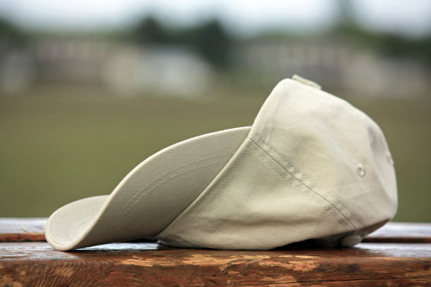 木制棒球帽图片下载