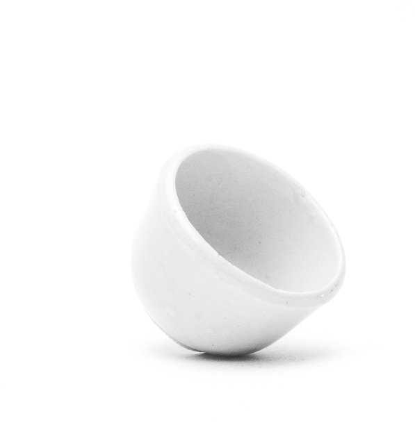 中国茶杯上白色。图片下载