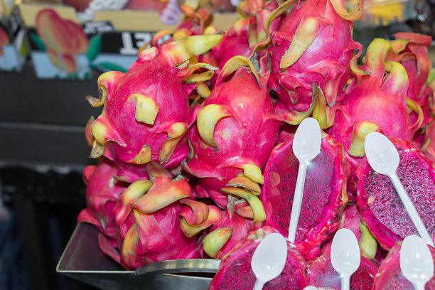 巴塞罗那利市场图片下载