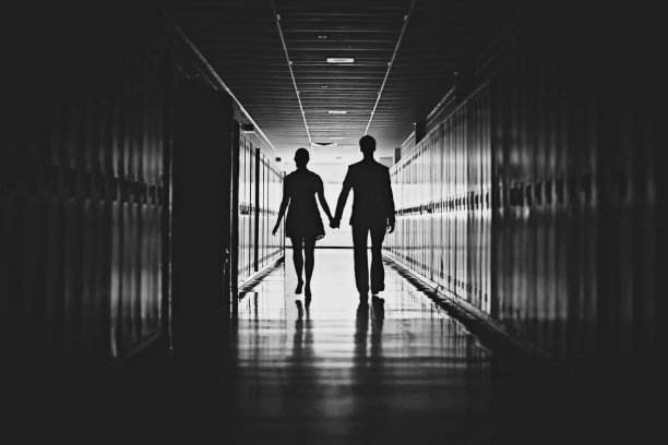 高中的爱情图片下载