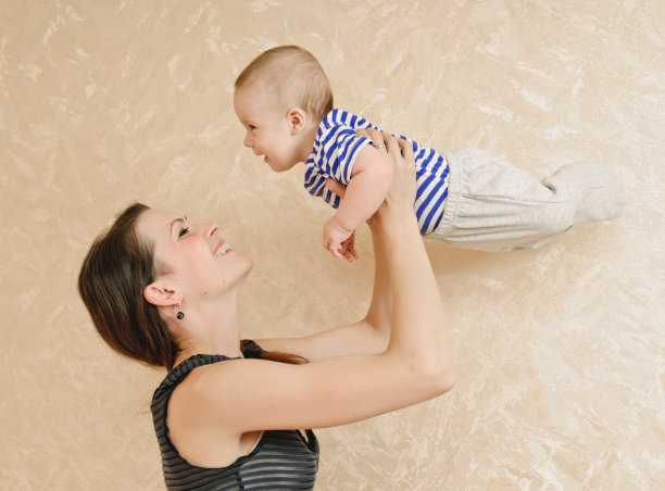 玩婴儿图片下载