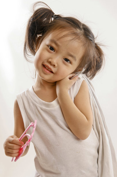 亚洲可爱小女孩的肖像图片下载