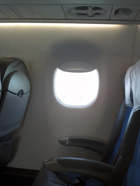 飞机座位和窗户图片下载
