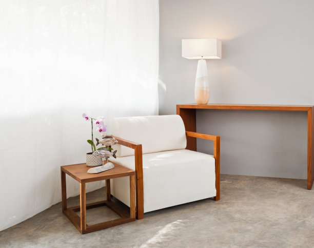 明亮的沙发座位图片下载