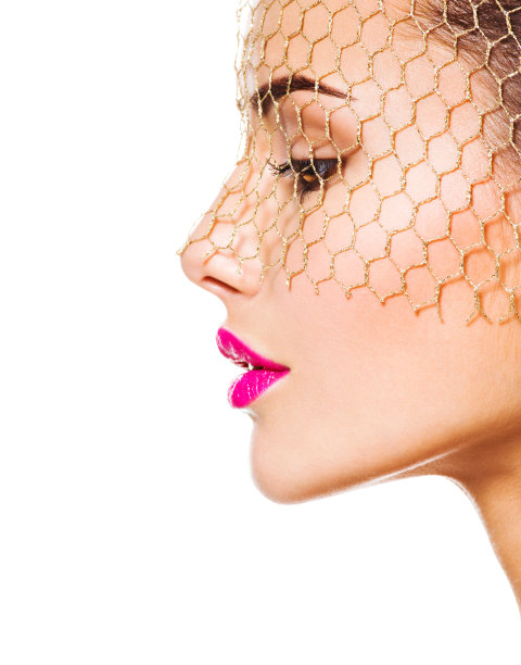 时尚肖像的美丽女孩戴面纱的眼睛图片下载