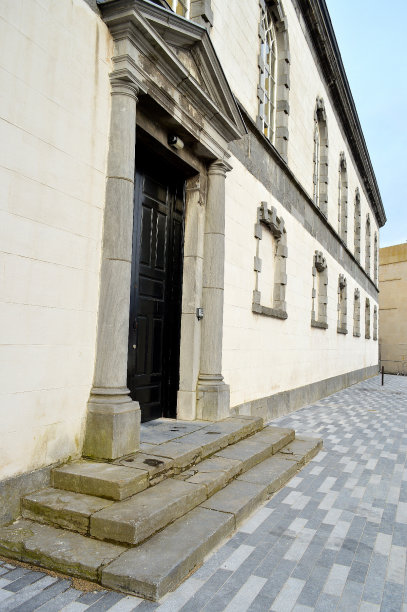 博物馆侧门图片下载