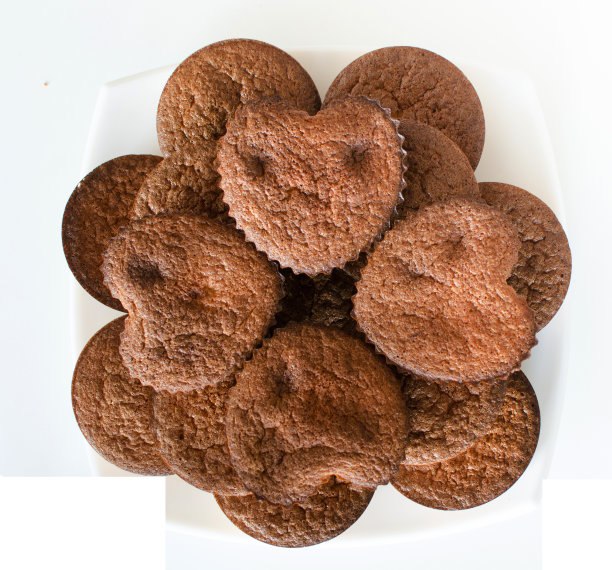 蛋糕是心形的。从以上观点。图片下载