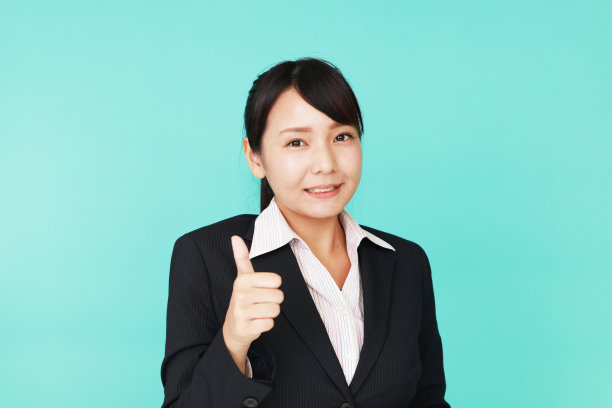 商业女性享受成功图片下载