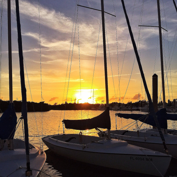 帆船日落图片下载
