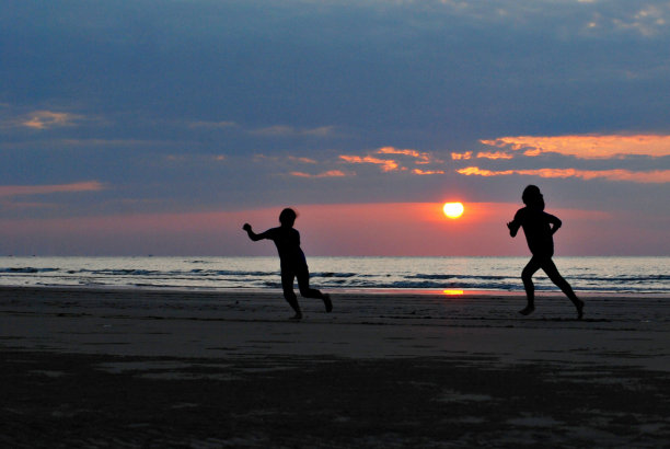 来抓我吧!图片下载