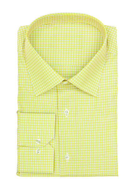 男人的黄色衬衫在一个笼子在白色的背景图片下载