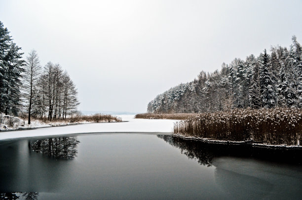 冬天参观每一个地方图片下载