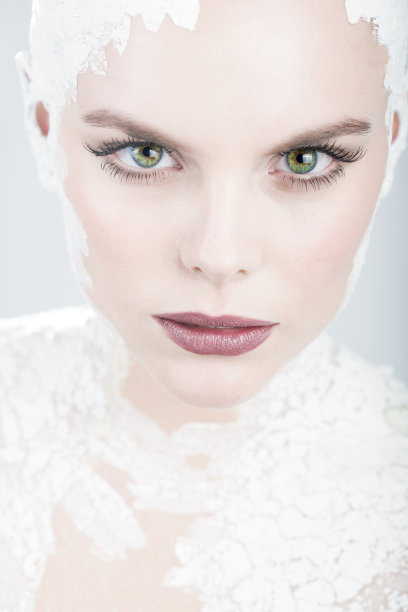 绿色的眼睛图片下载