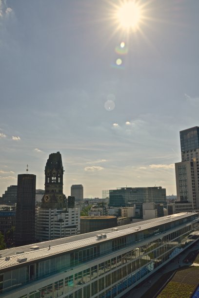 柏林威廉二世纪念教堂图片下载