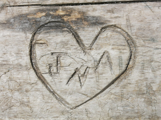 木雕心。图片下载