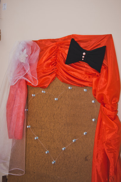 纸板上的心图片下载