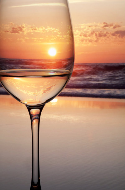 玻璃水图片下载