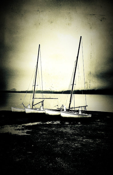 安静的风暴图片下载