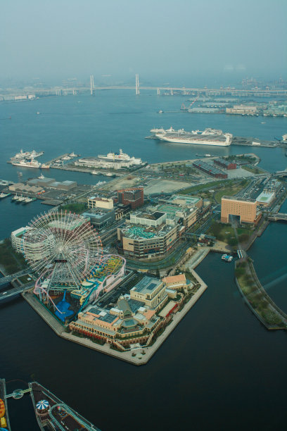 日本横滨港人未来井地标塔图片下载