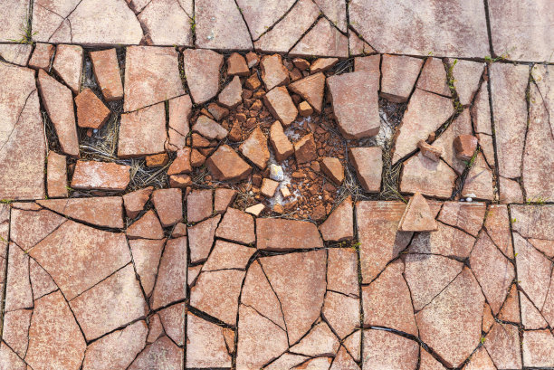 破碎的瓦片图片下载