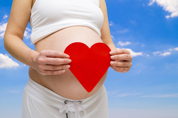 怀孕的女士图片下载