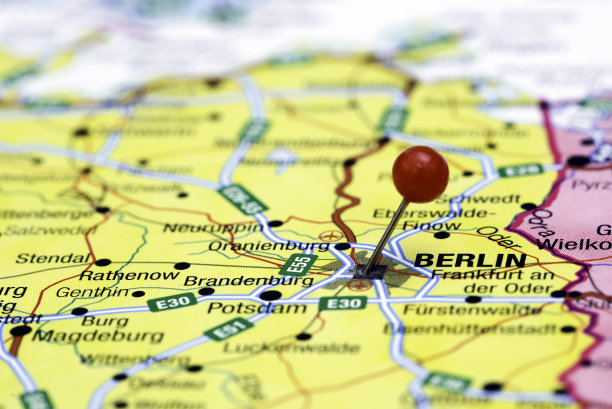 柏林被钉在欧洲地图上图片下载