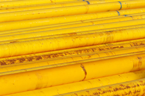 黄色钢管，侧视图图片下载