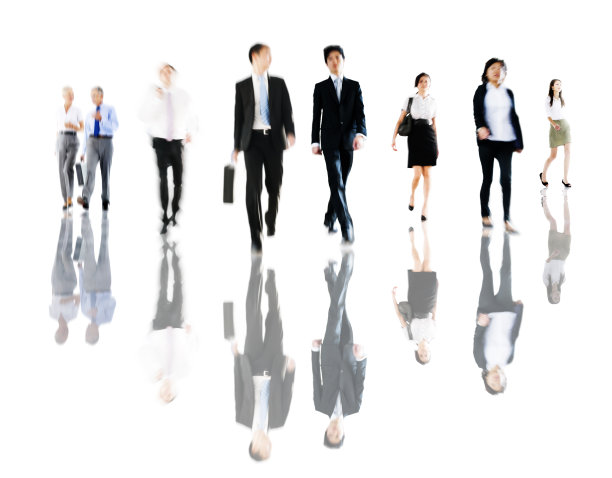 商务人士上下班高峰期步行通勤的概念图片下载
