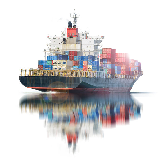 在白色背景下，孤立的集装箱货船在海洋中，图片下载