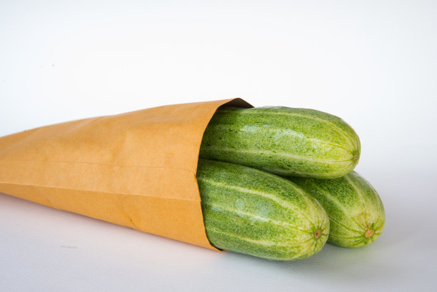新鲜的黄瓜。图片下载