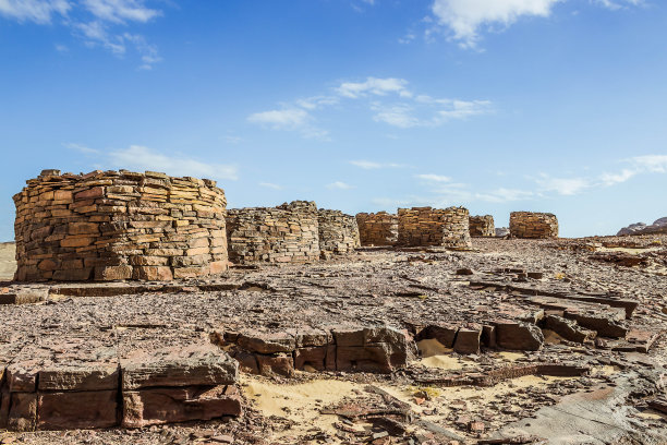 纳瓦梅斯图片下载