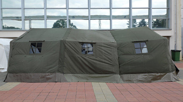 避难帐篷图片下载