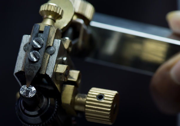 钻石切割特写镜头图片下载