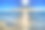 阳光明媚的一天，海边泛起阵阵小浪图片下载