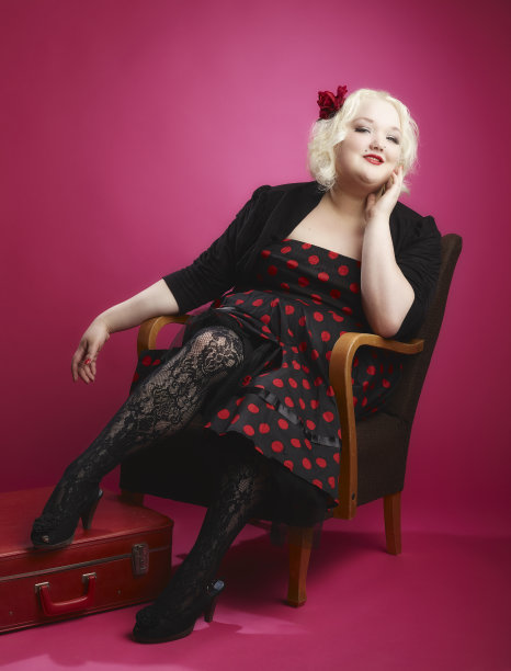 美女的女孩图片下载