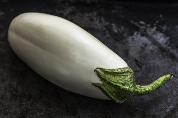 白茄子图片下载