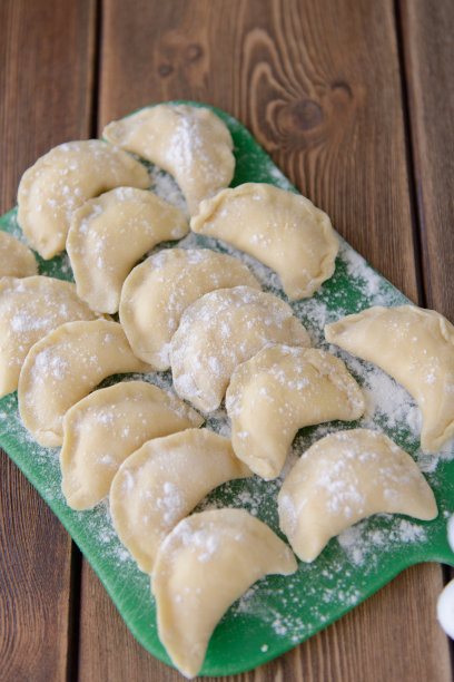 新鲜的自制馄饨图片下载