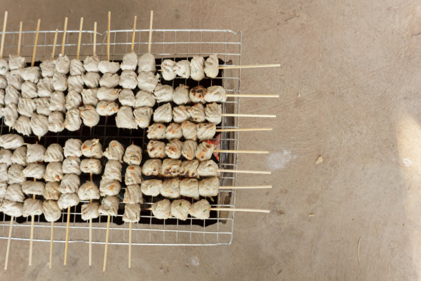 烤的肉球图片下载