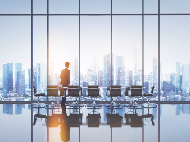 商人在办公室图片下载